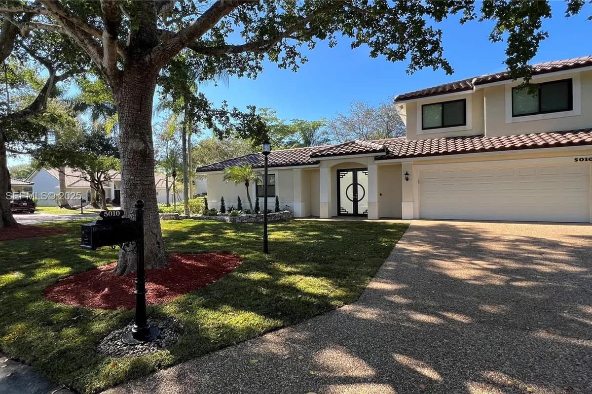 5010 Perignon Way, Coral Springs FL 33067