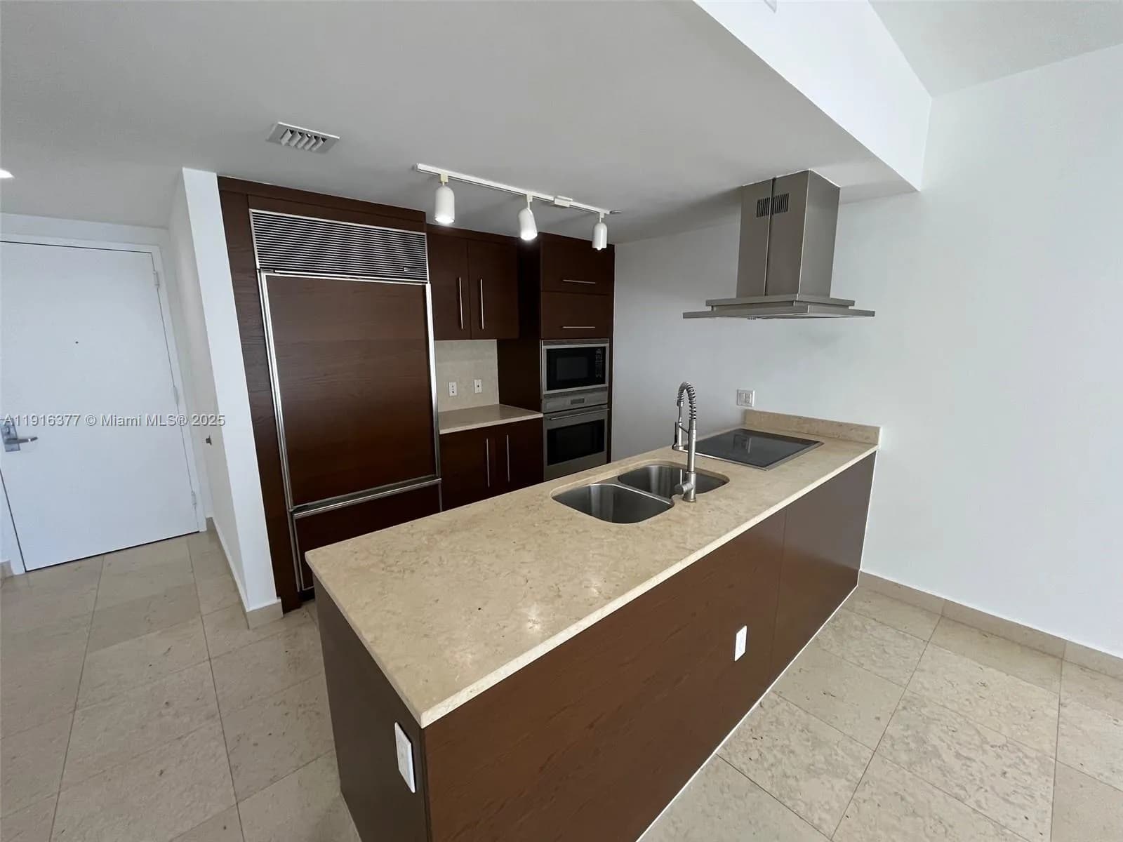 495 Brickell Ave # 1207, Miami FL 33131
