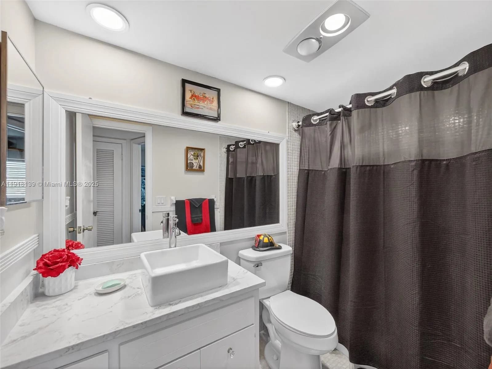 21 E Yacht Club Dr # 505, North Palm Beach FL 33408