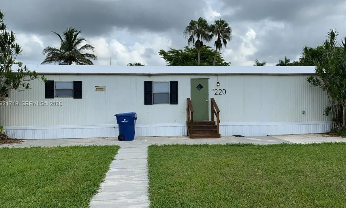 35250 SW 177th Ct #220, Homestead FL 33034