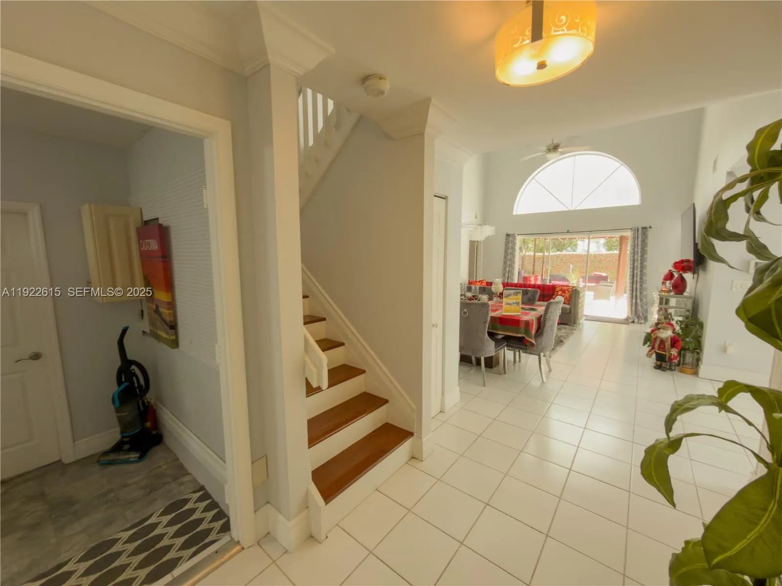 5460 NW 49th Ave, Coconut Creek FL 33073