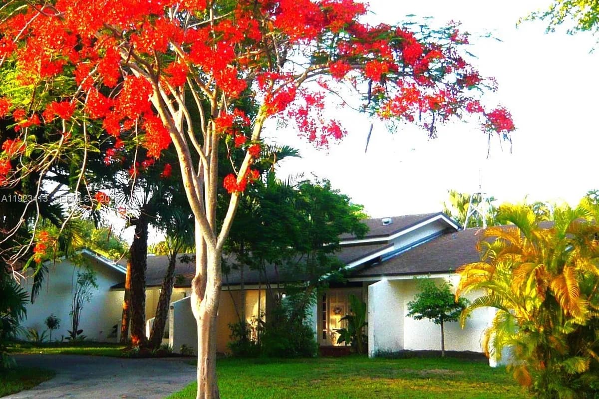 17123 SW 78th Pl, Palmetto Bay FL 33157