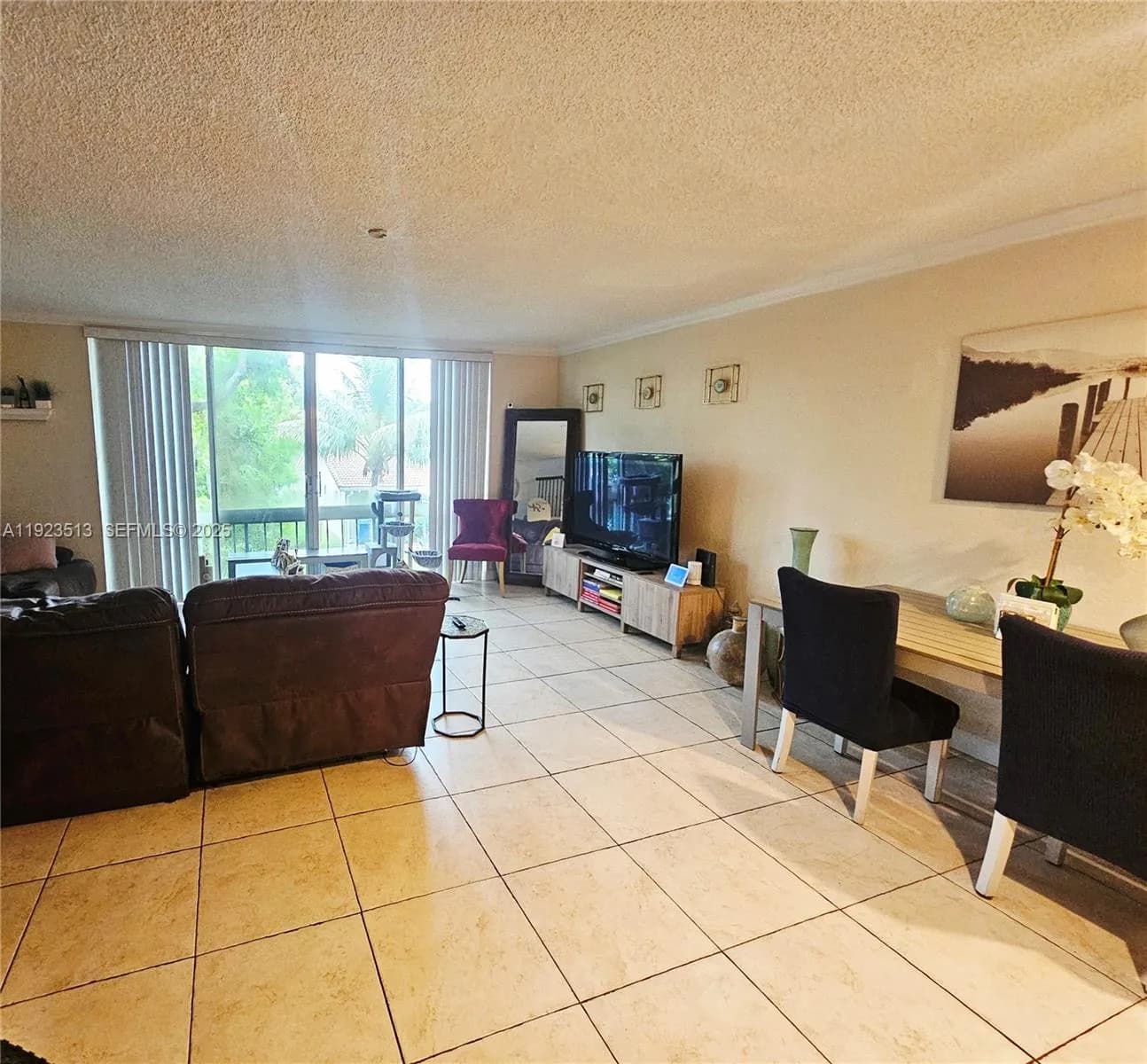 8401 W Sample Rd # 10, Coral Springs FL 33065