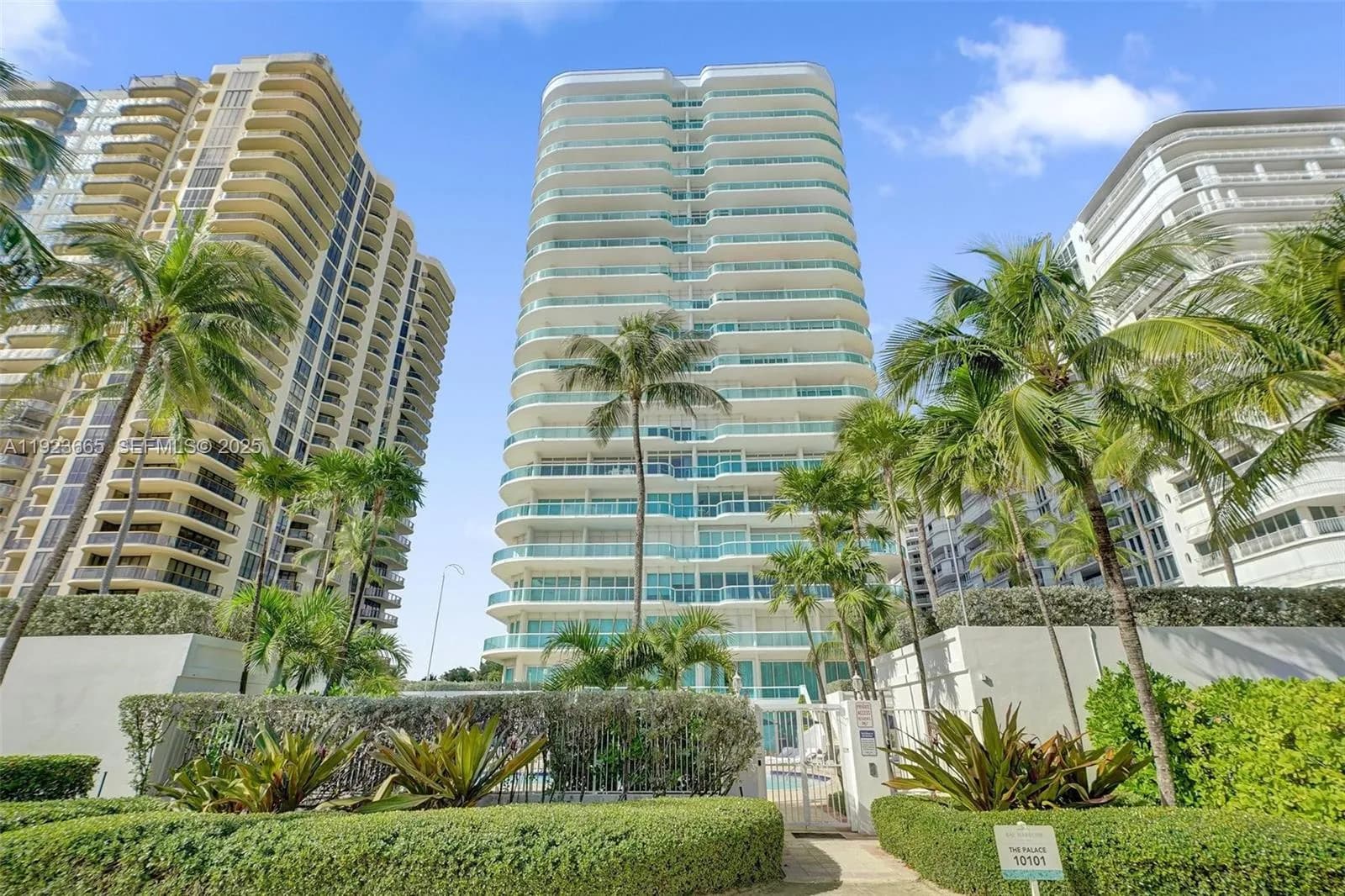 10101 Collins Ave # 17A, Bal Harbour FL 33154