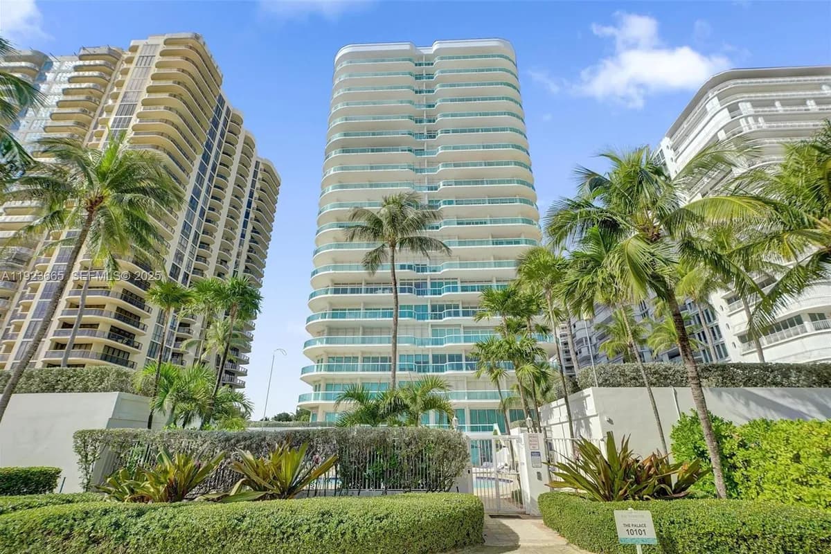 10101 Collins Ave # 17A, Bal Harbour FL 33154