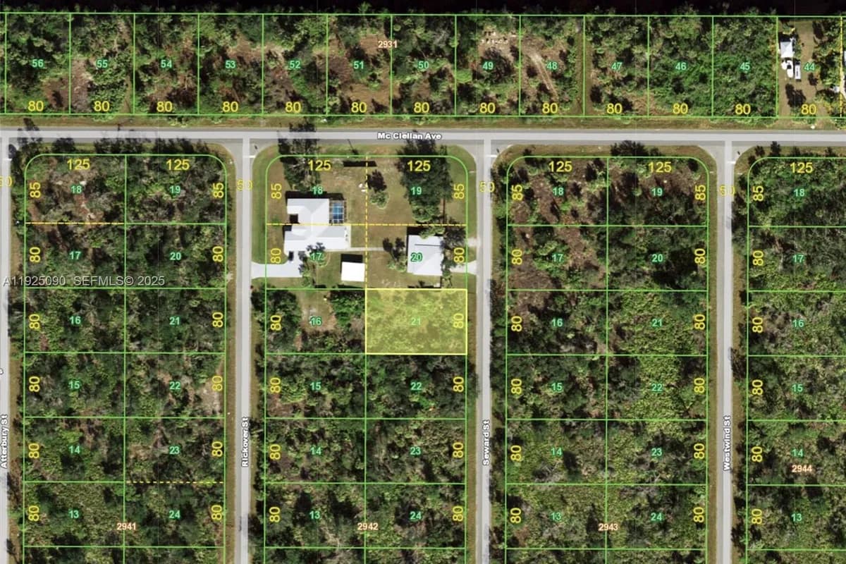 2099 Seward St, Port Charlotte FL 33953