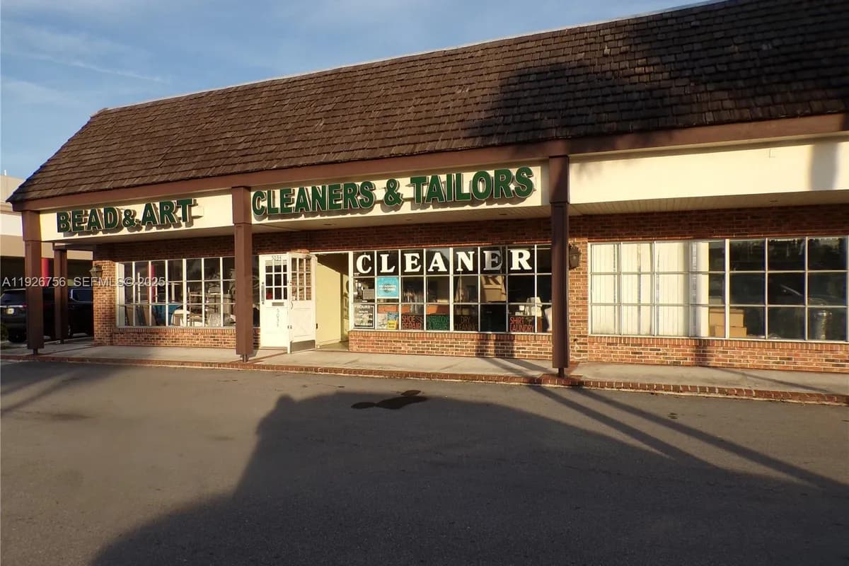 5030 N Federal Hwy, Lighthouse Point FL 33064