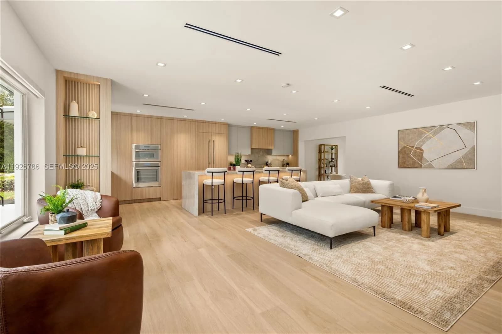 6011 Maynada St, Coral Gables FL 33146