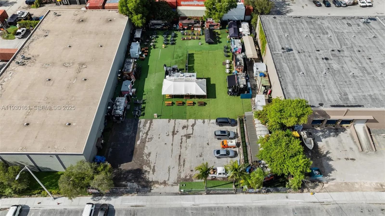 7070 NW 84th Ave, Medley FL 33166