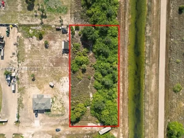 7969 13TH TER, La Belle FL 33935