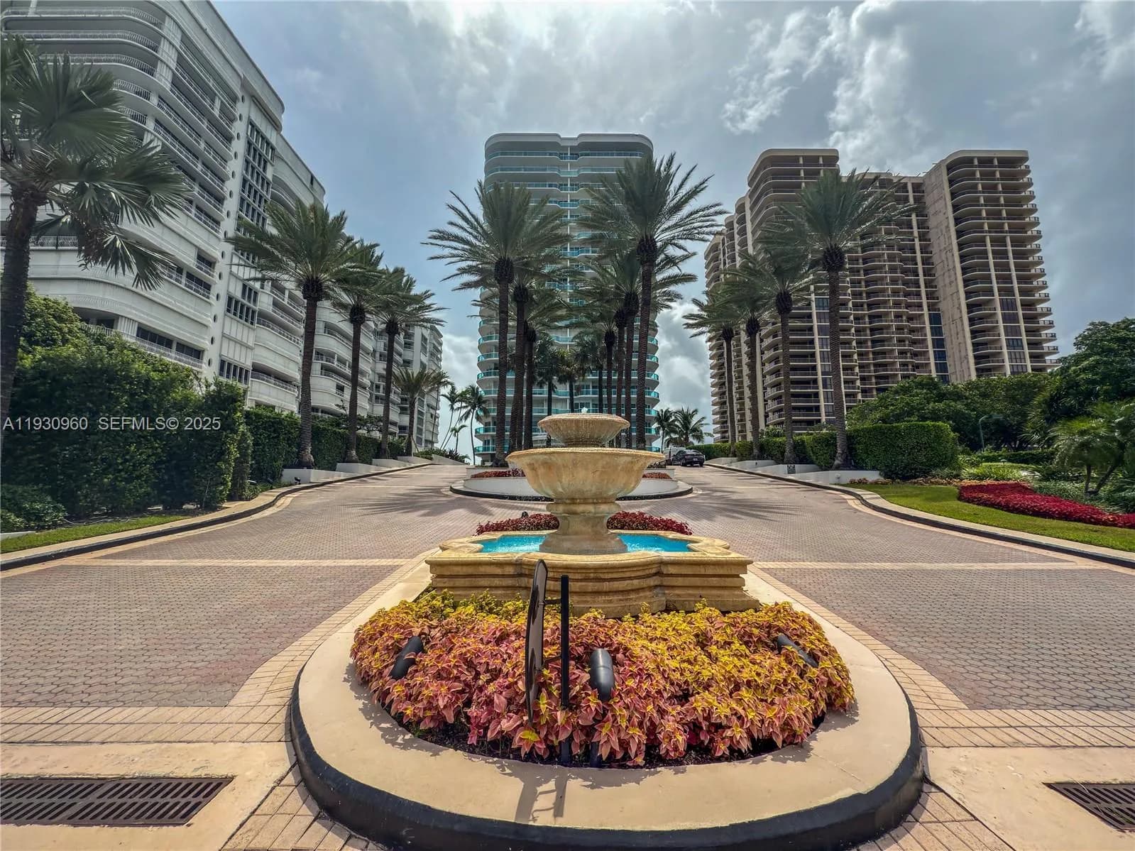 10101 Collins Ave # 4A, Bal Harbour FL 33154