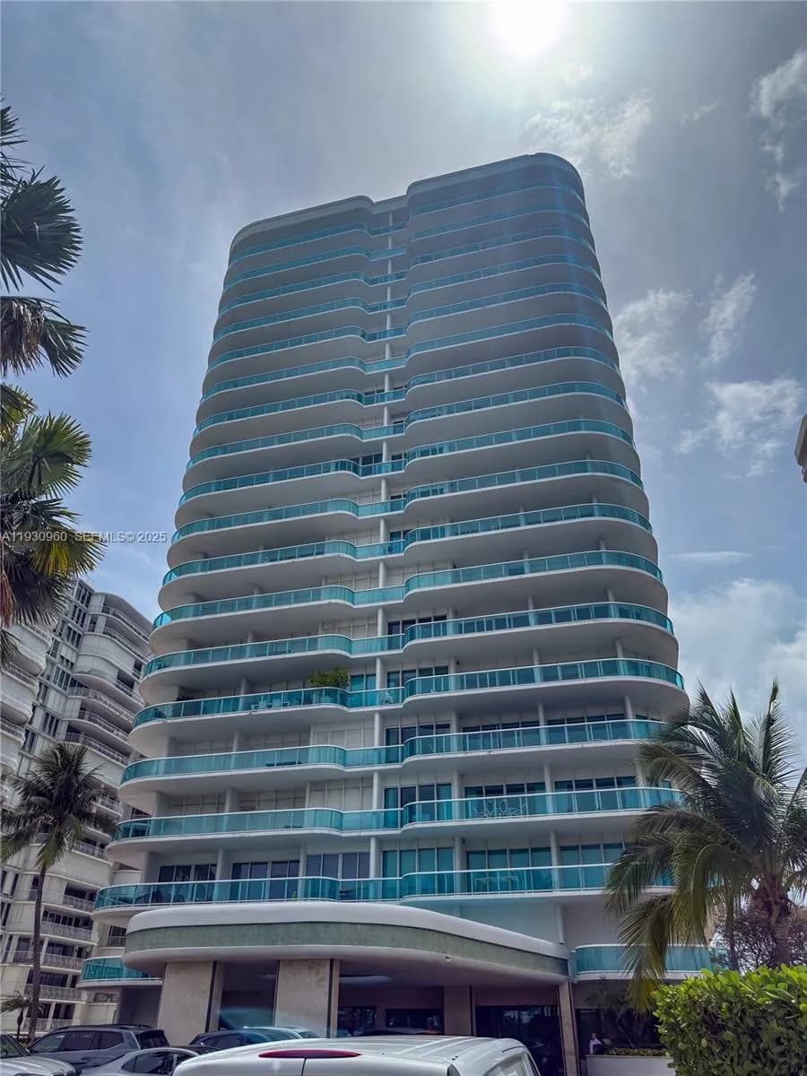 10101 Collins Ave # 4A, Bal Harbour FL 33154