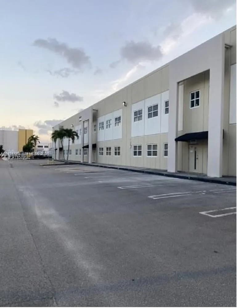 10800 NW 21st St # 130, Sweetwater FL 33172