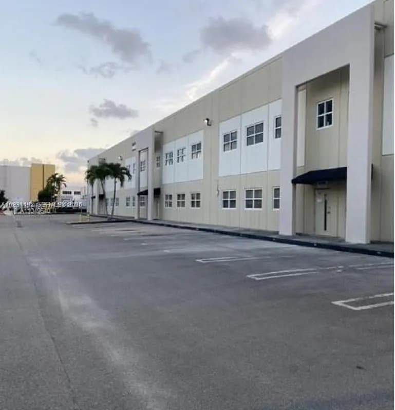 10800 NW 21st St # 130, Sweetwater FL 33172