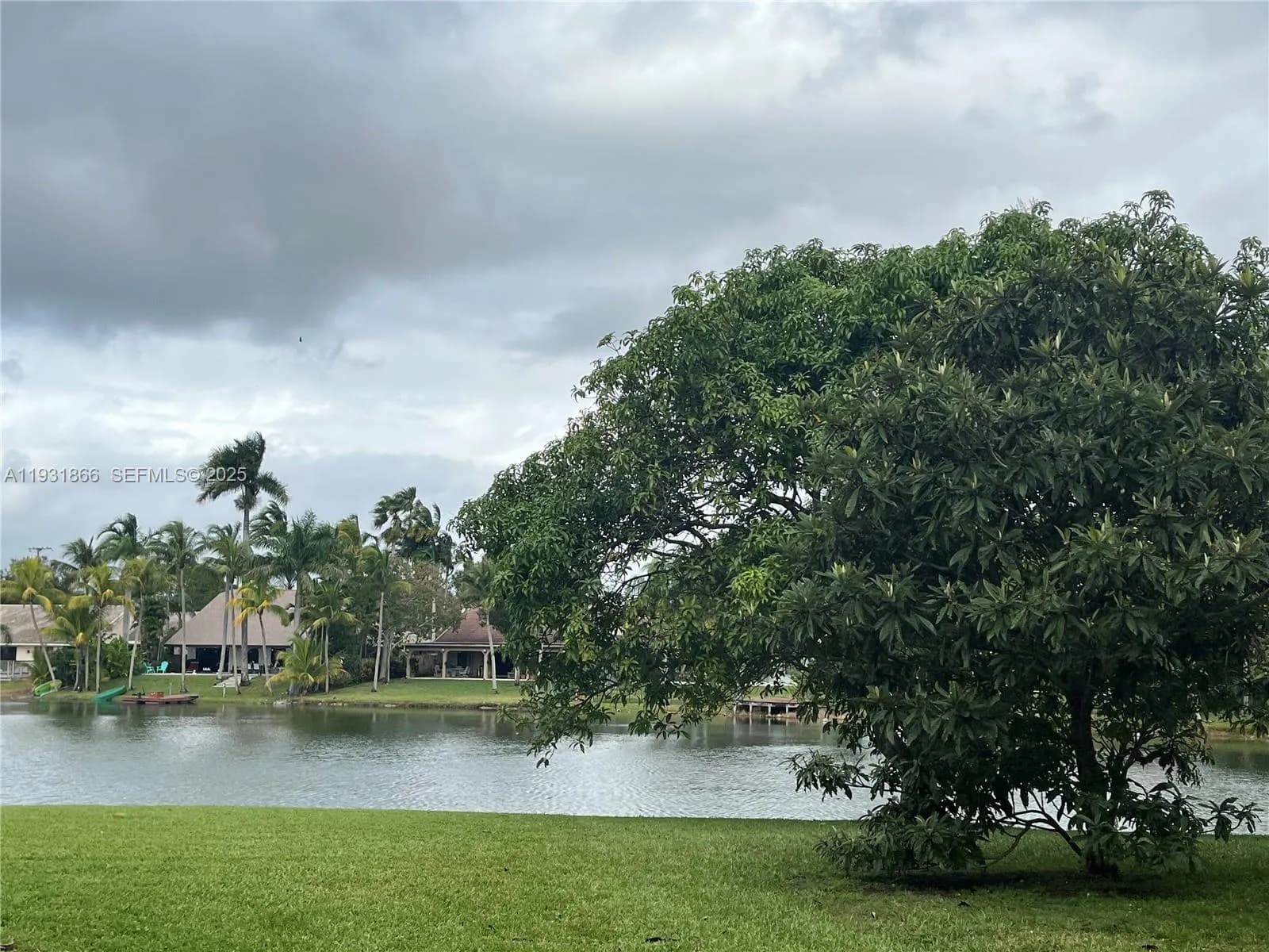 8871 SW 57th Ct, Cooper City FL 33328