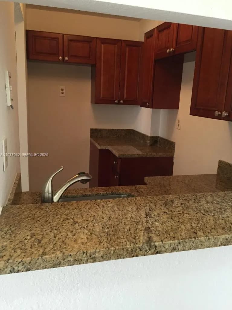 8145 NW 7th St # 406, Miami FL 33126