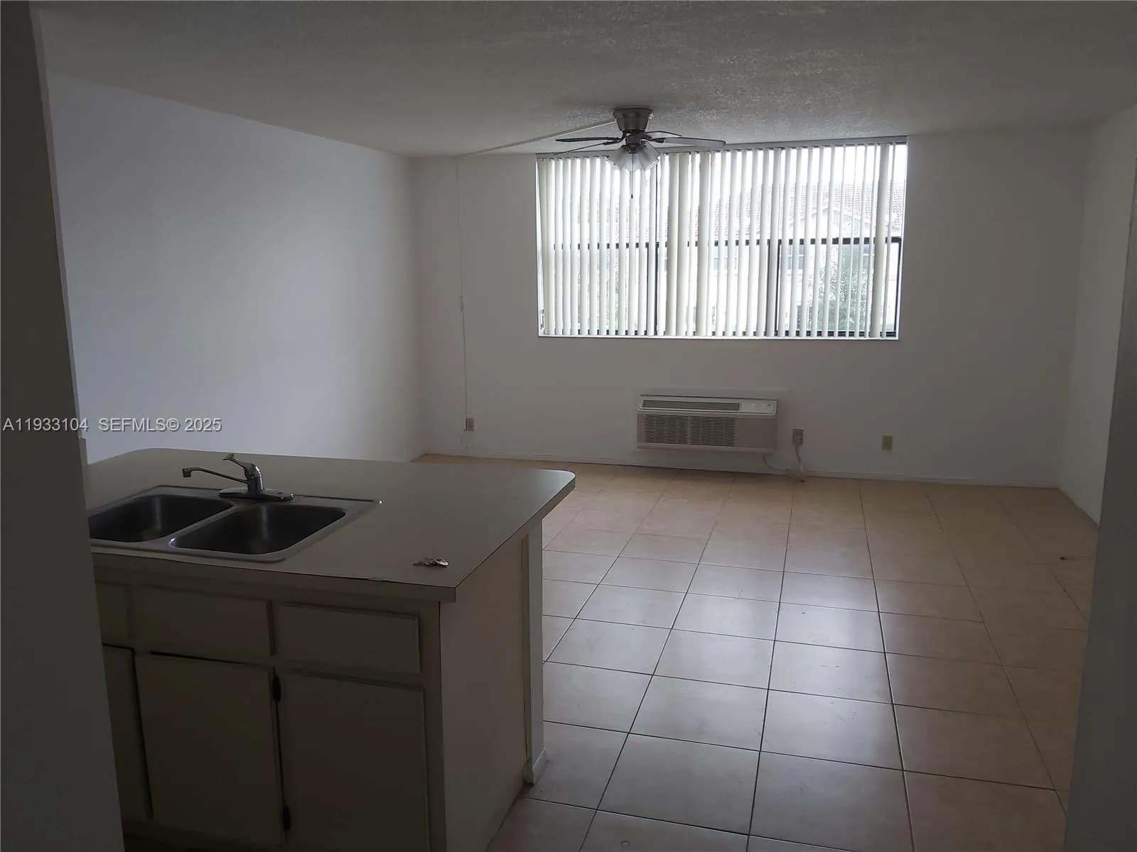 2501 Riverside Dr # A, Coral Springs FL 33065