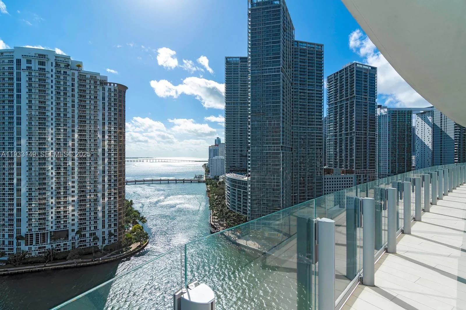 300 Biscayne Blvd Way # 1901, Miami FL 33131