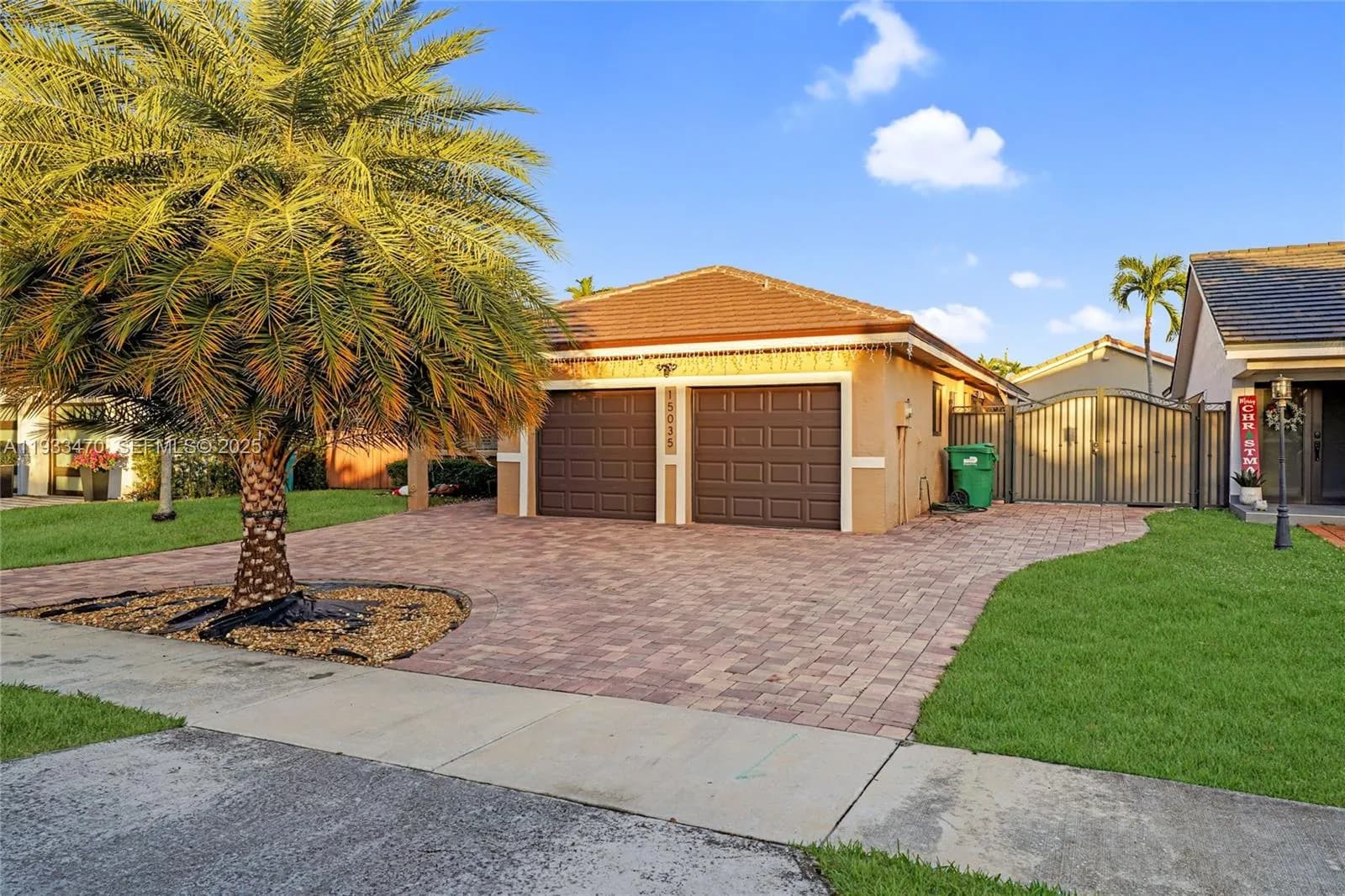 15035 NW 88th Ct, Miami Lakes FL 33018