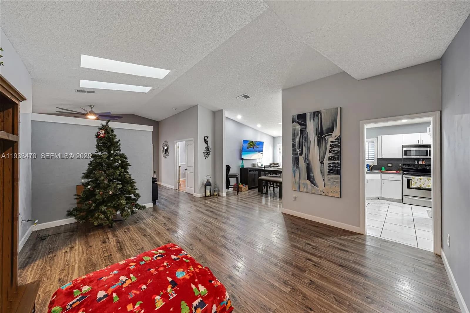 15035 NW 88th Ct, Miami Lakes FL 33018