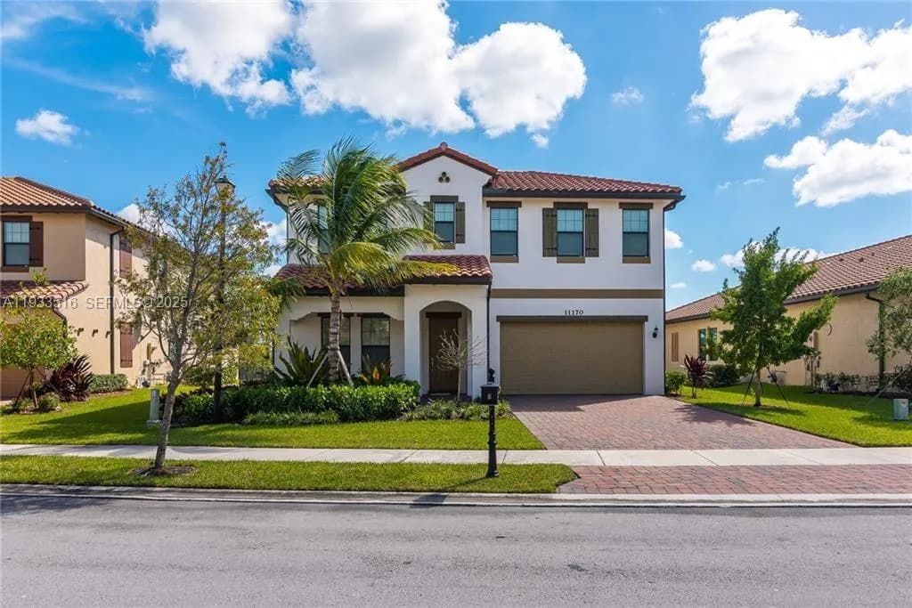 4 bedroom 3 bath Residential for sale at 11170 NW 82nd Pl, Parkland FL 33076