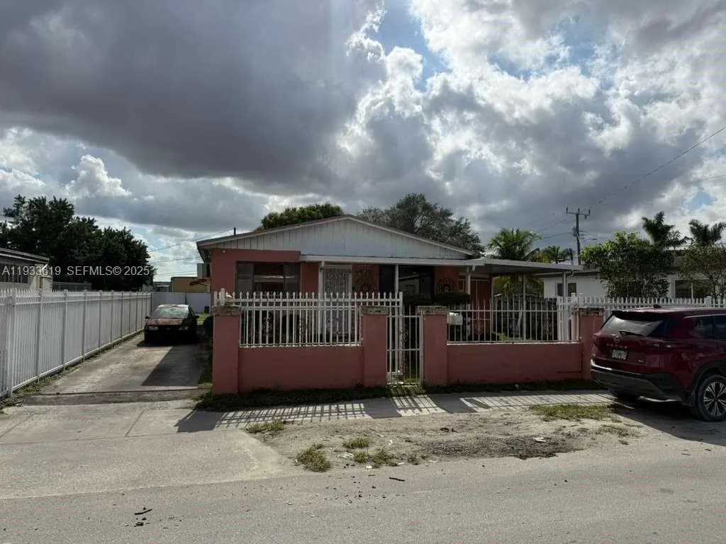 3270 NW 132nd Ter, Opa-Locka FL 33054