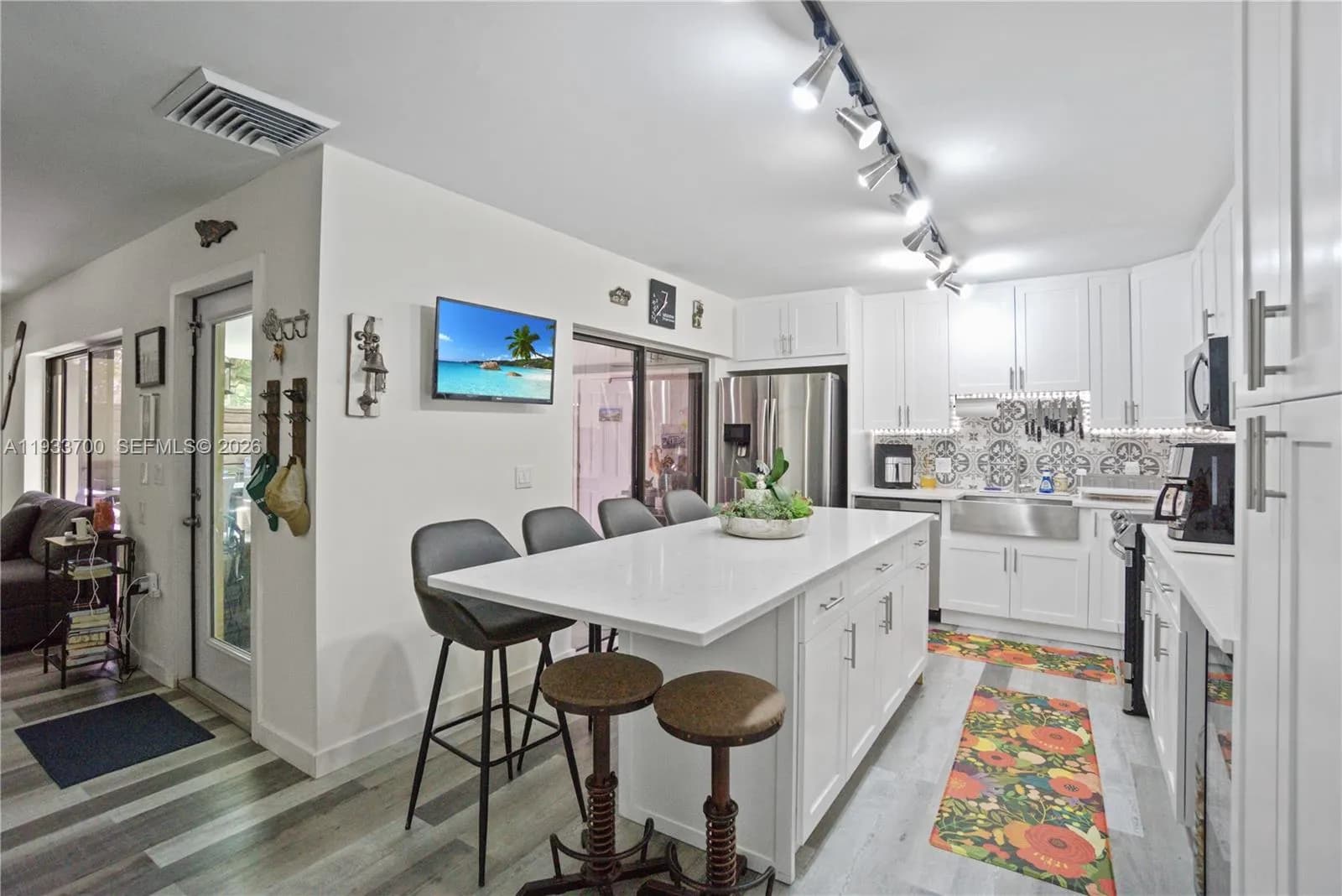 1003 10th Ter, Palm Beach Gardens FL 33418