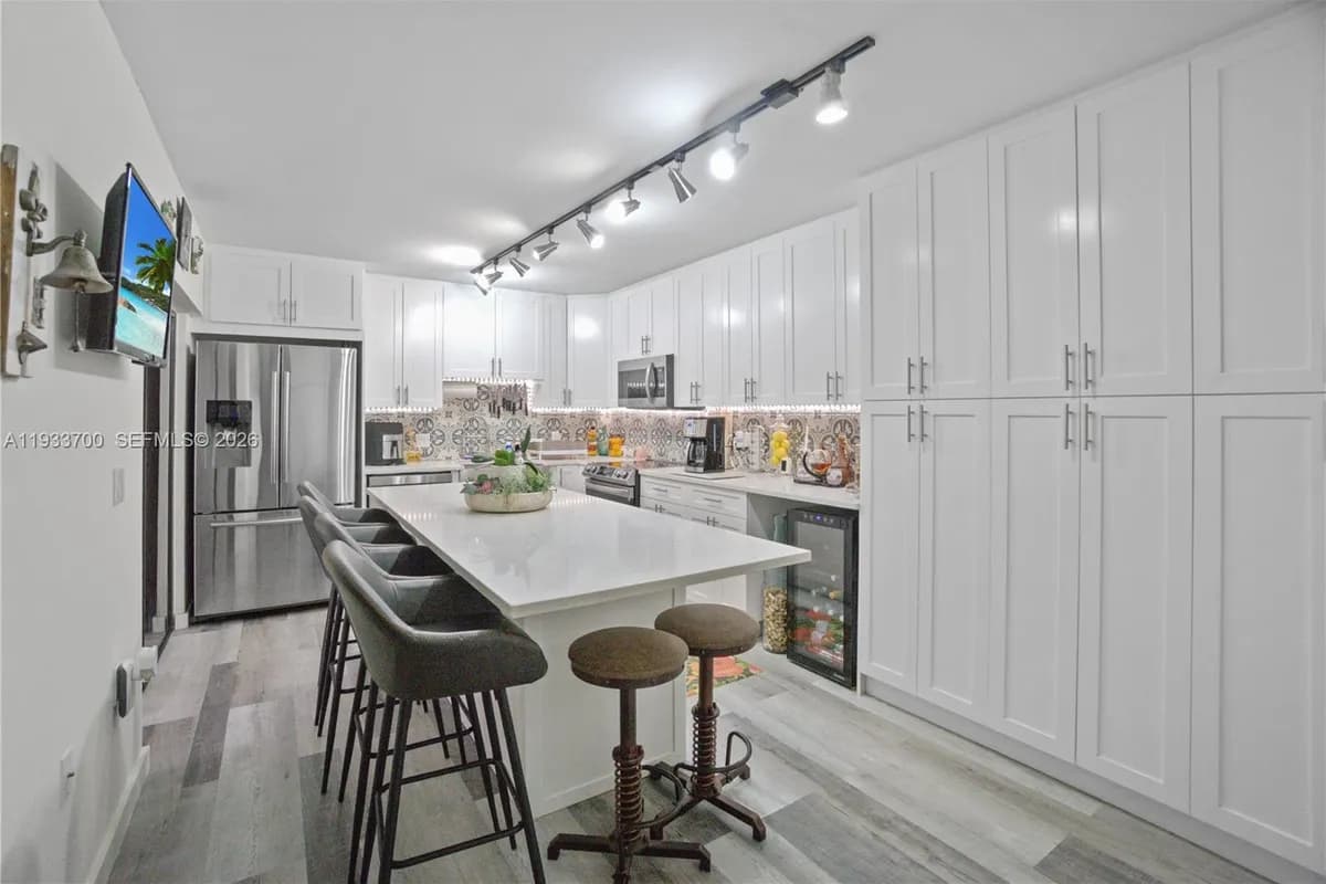 1003 10th Ter, Palm Beach Gardens FL 33418