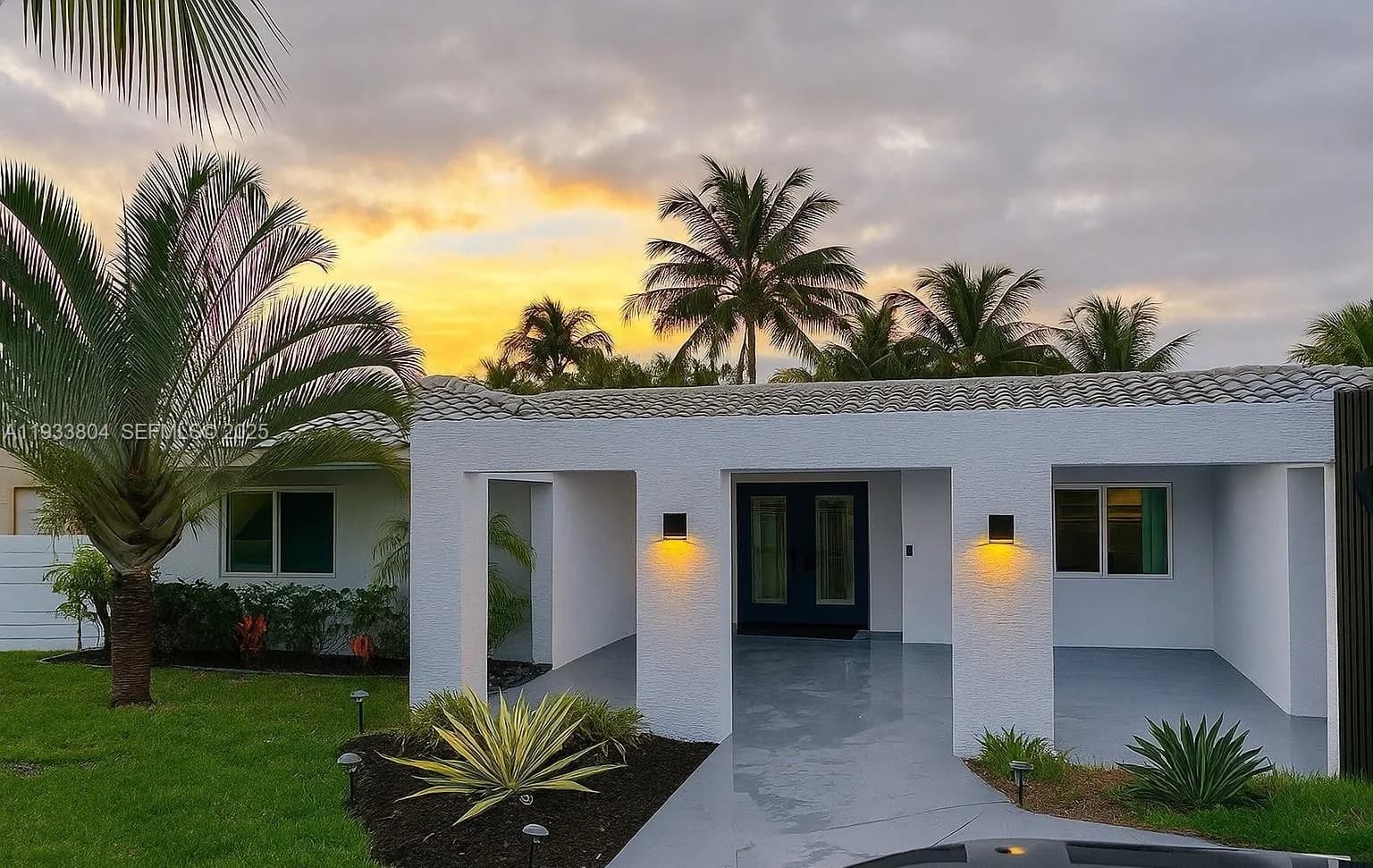 607 Maple Dr, Margate FL 33063