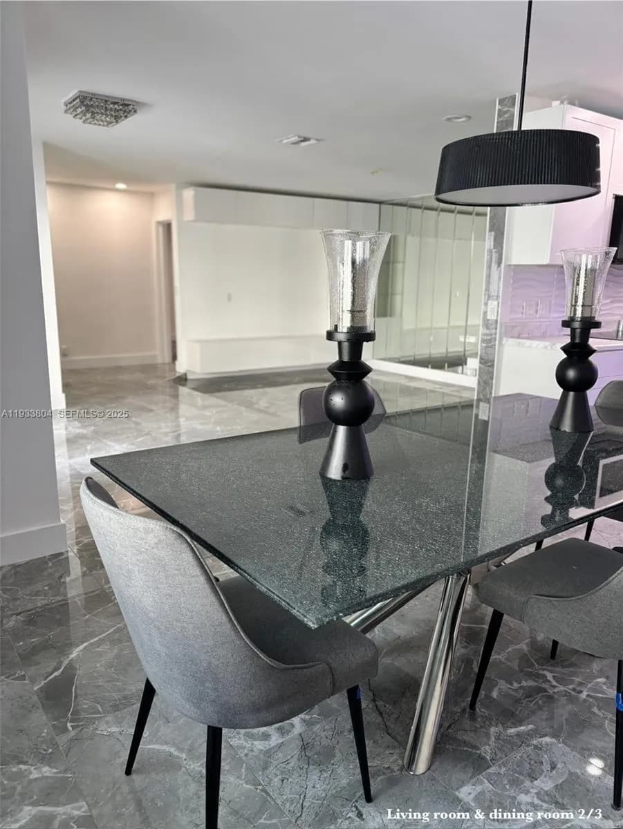 607 Maple Dr, Margate FL 33063