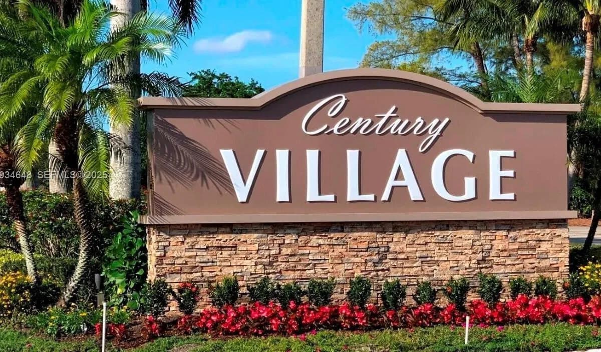243 Sheffield J # 243, West Palm Beach FL 33417