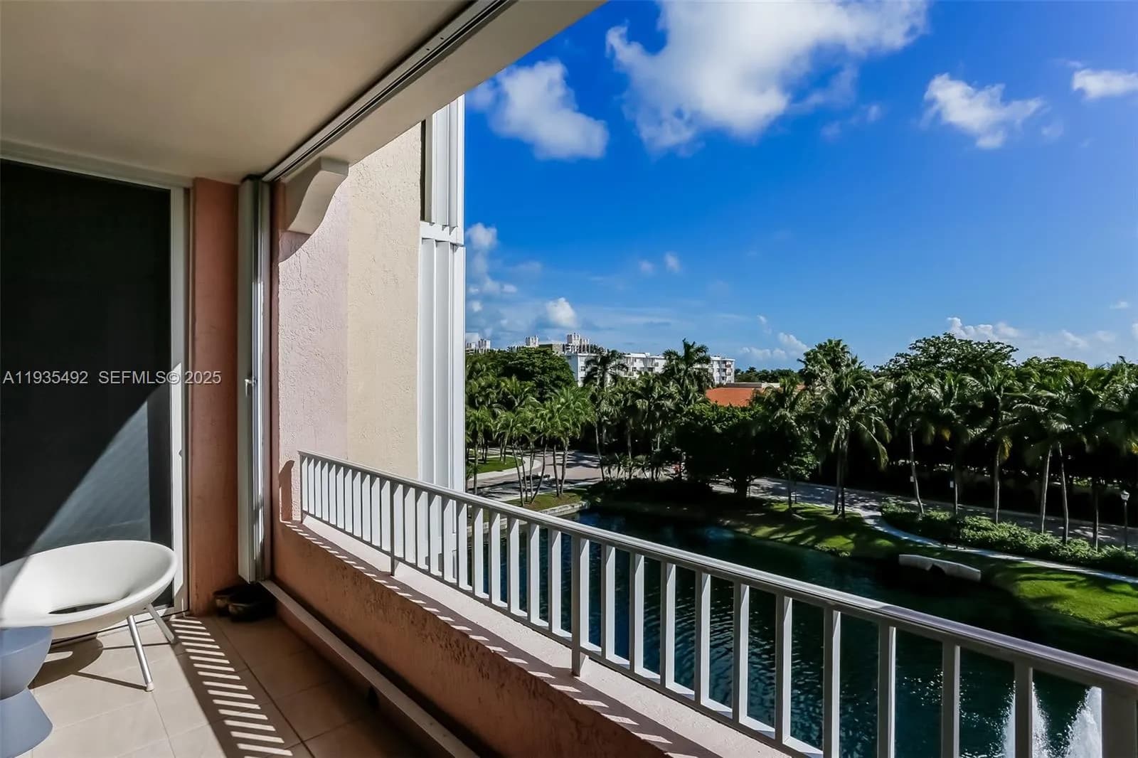747 Crandon Blvd # 410, Key Biscayne FL 33149