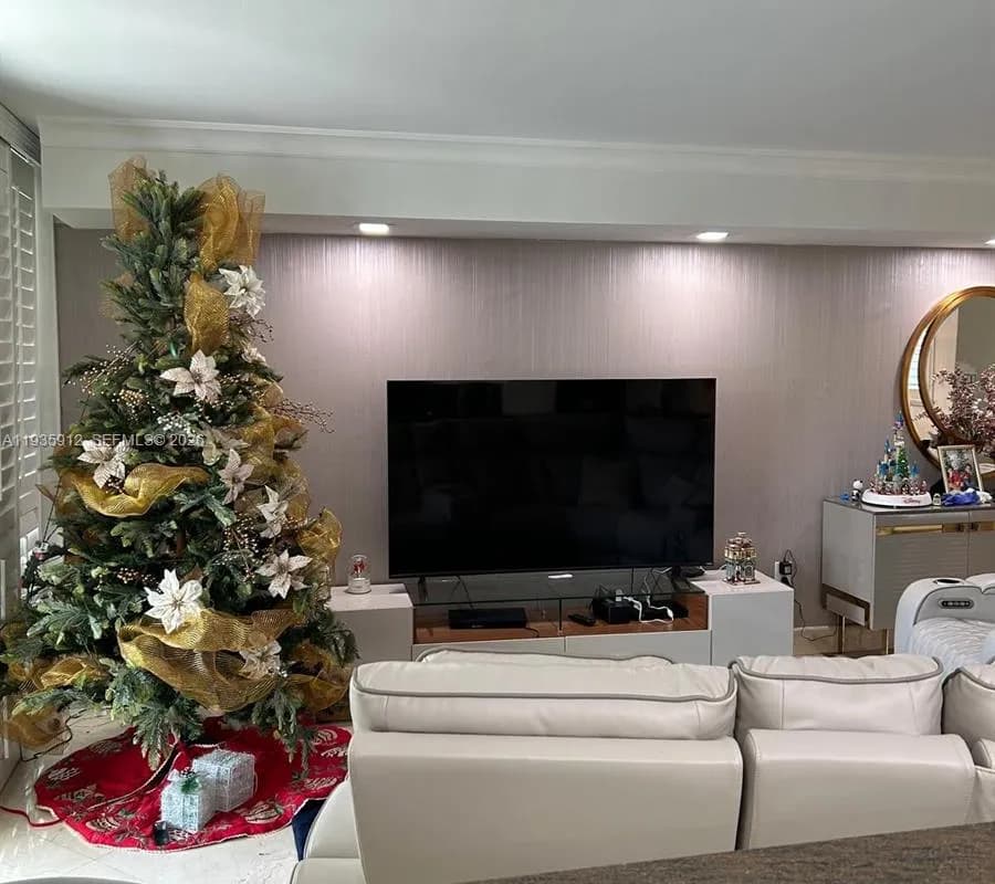 20941 NE 37th Ct, Aventura FL 33180