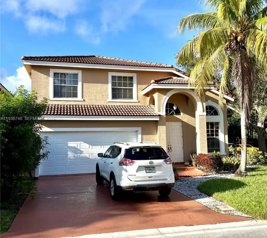 306 NW 115th Way, Coral Springs FL 33071