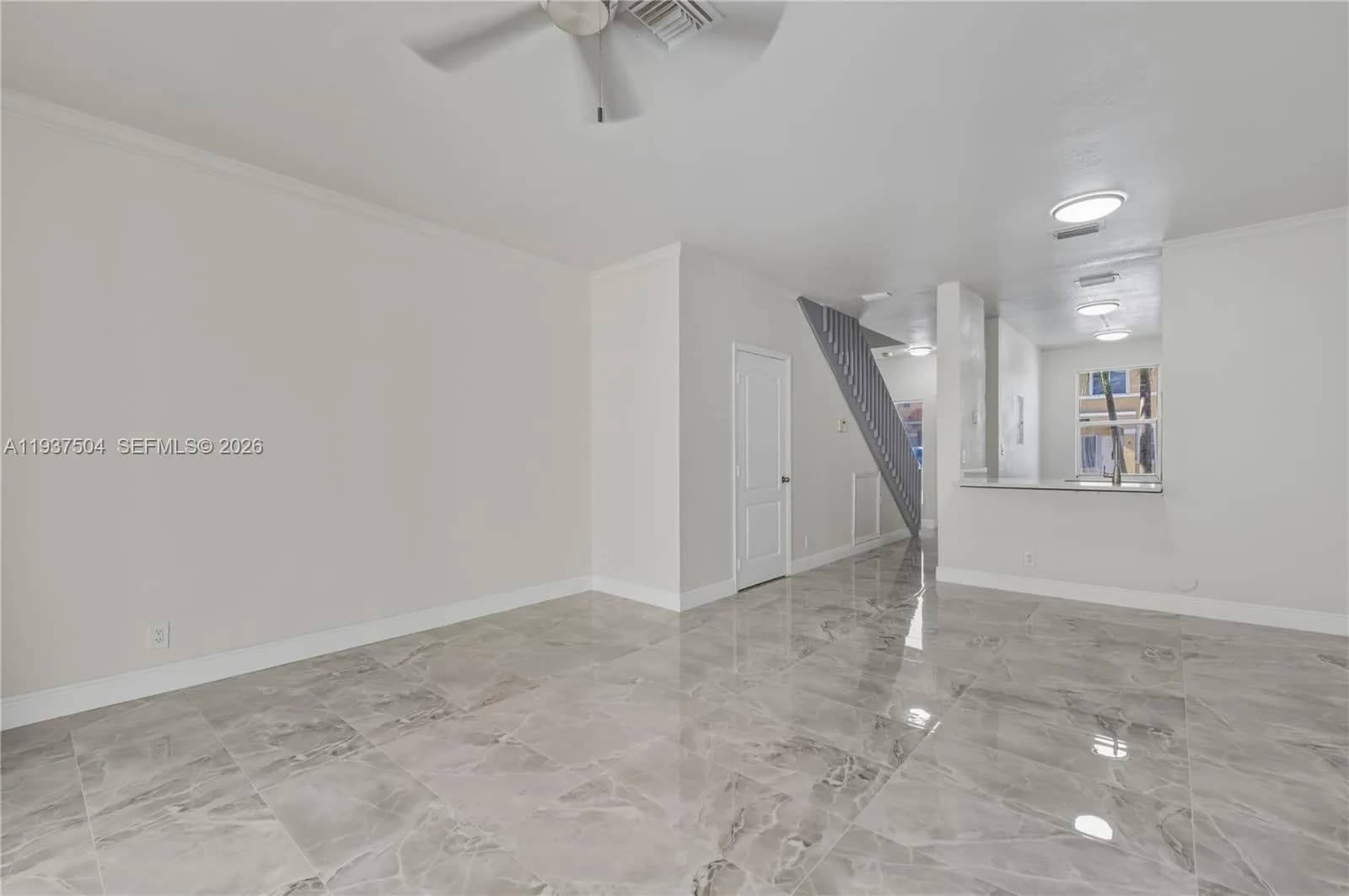 810 NE 212th Ter # 5, Miami FL 33179