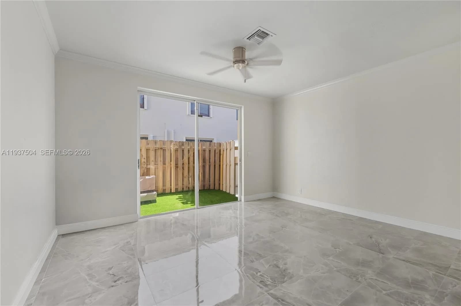 810 NE 212th Ter # 5, Miami FL 33179