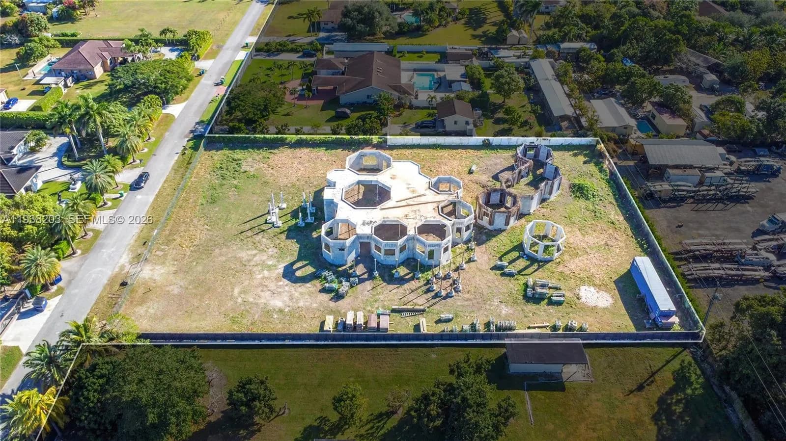 21320 SW 246th St, Unincorporated Dade County FL 33031