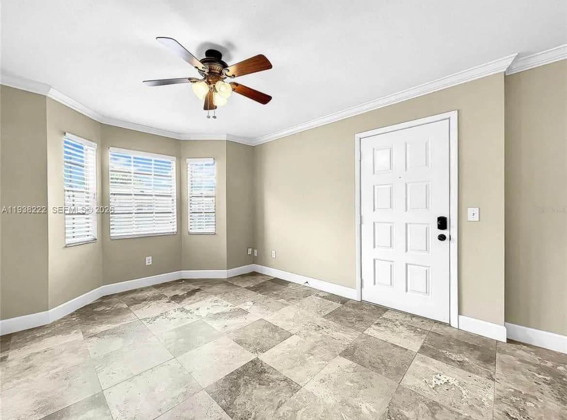 4513 S Oak DR, Tampa FL 33611