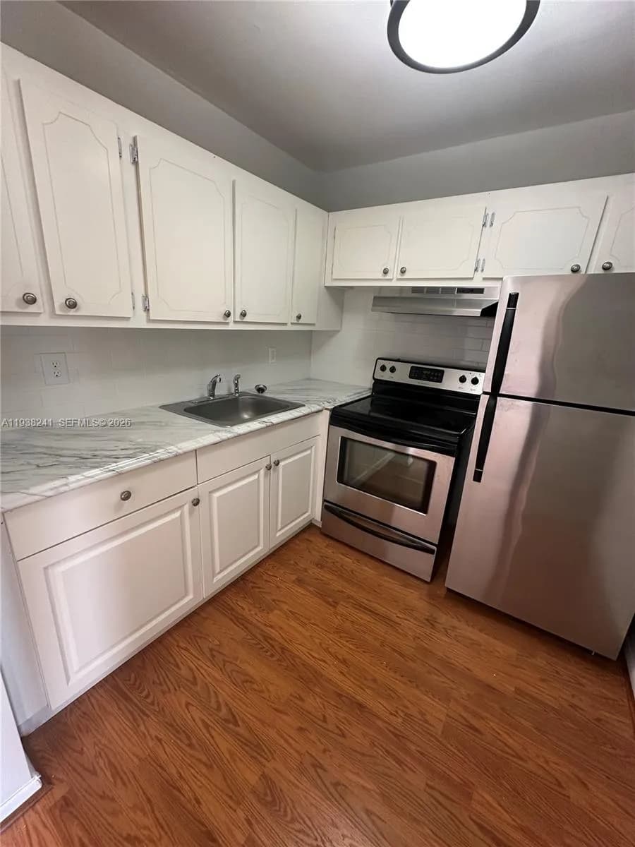 118 Brighton C # 118, Boca Raton FL 33434