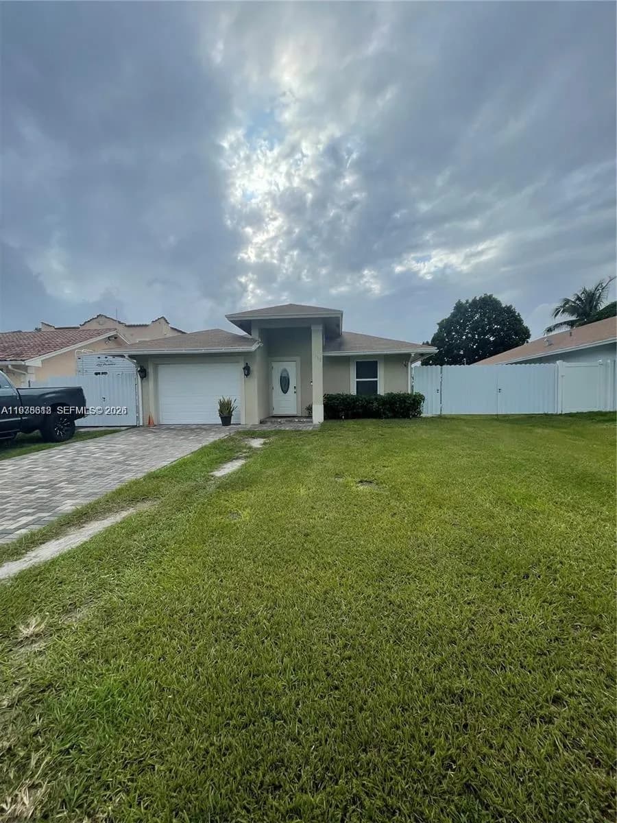 1369 Rainbow Ave, Palm Beach FL 33406
