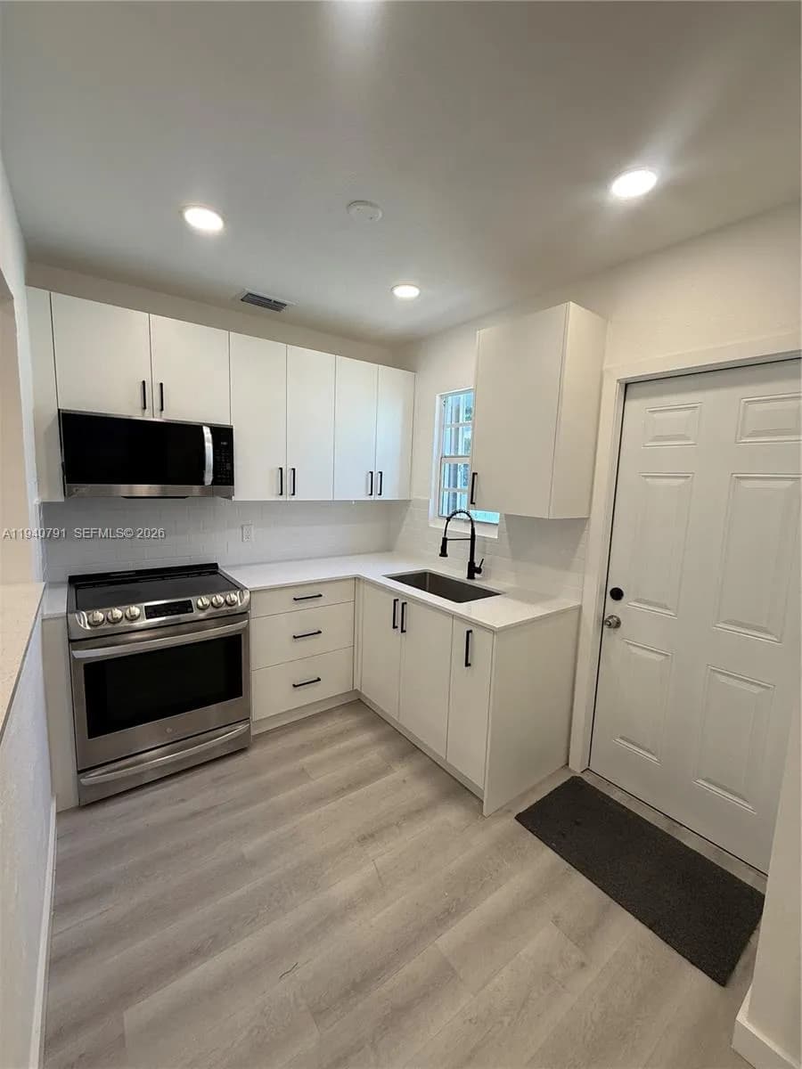 4020 NW 12th Ave, Miami FL 33127