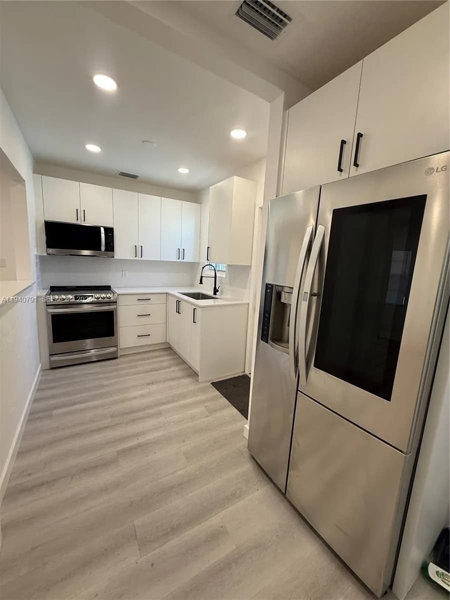 4020 NW 12th Ave, Miami FL 33127