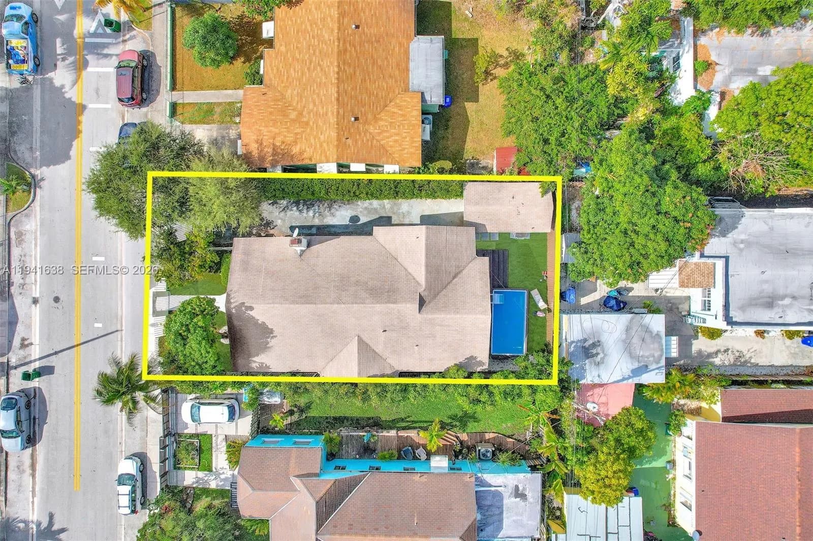 37 NW 47th St, Miami FL 33127