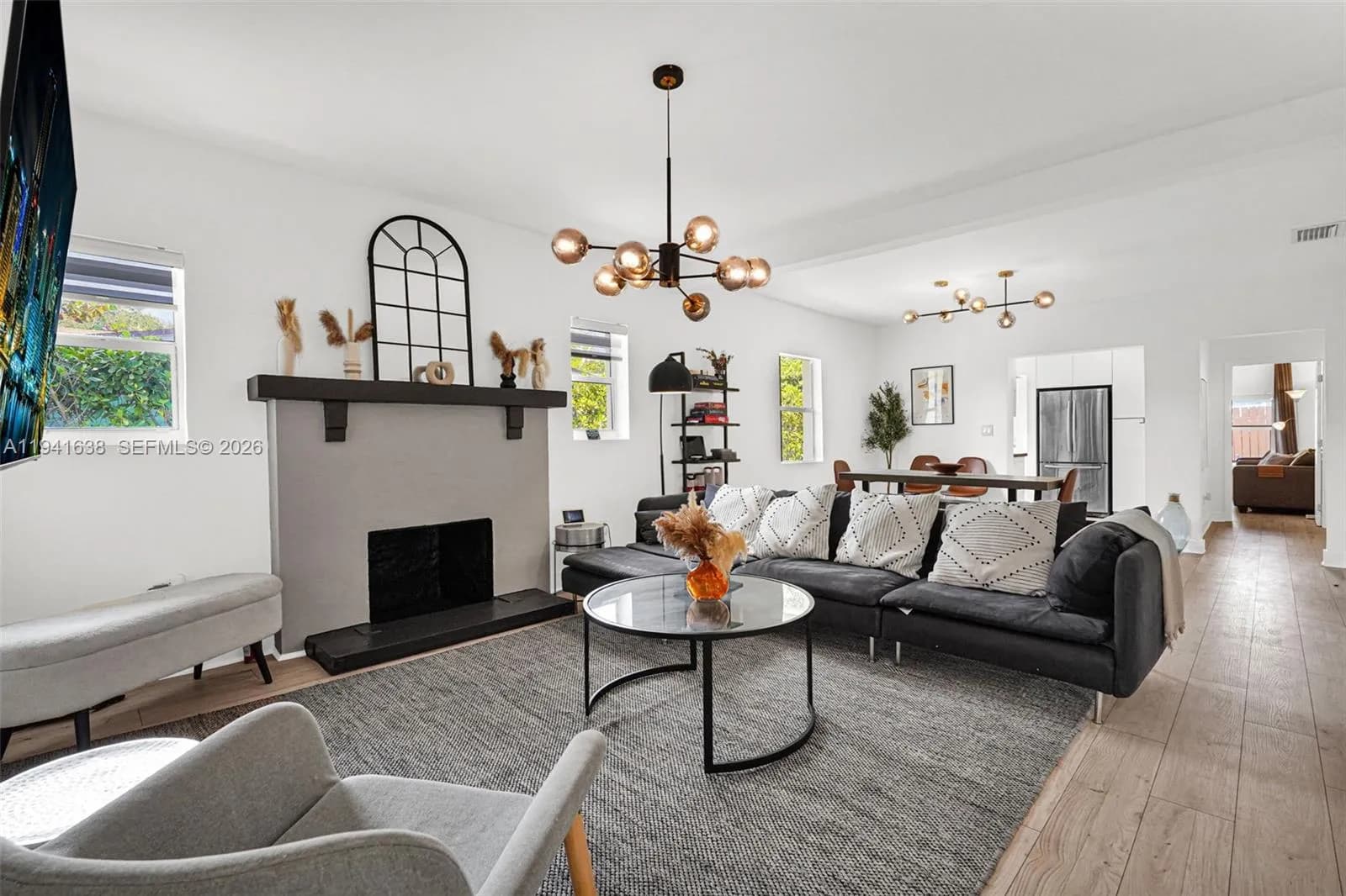 37 NW 47th St, Miami FL 33127