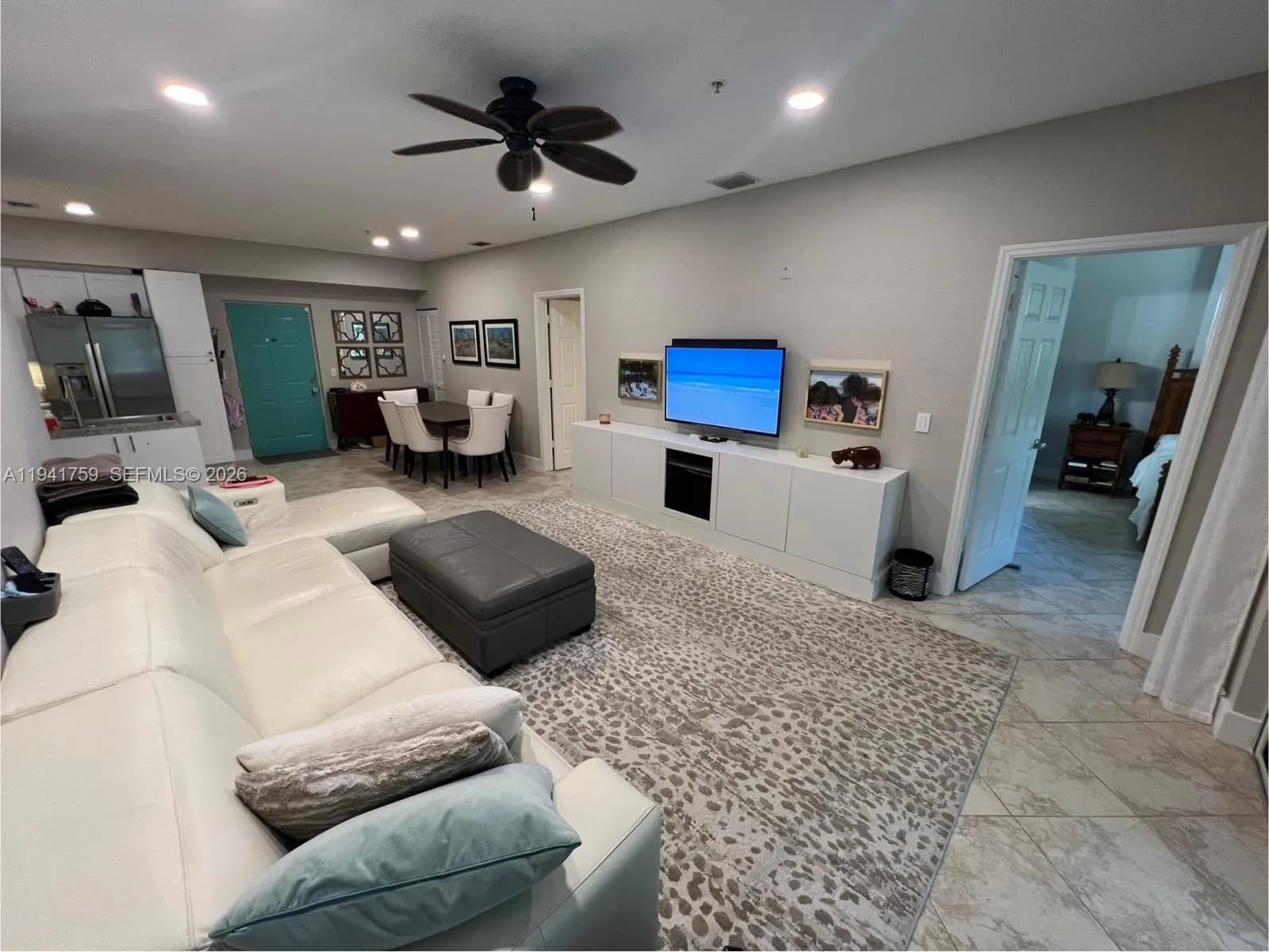 75 Gulfstream Rd # 211B, Dania Beach FL 33004