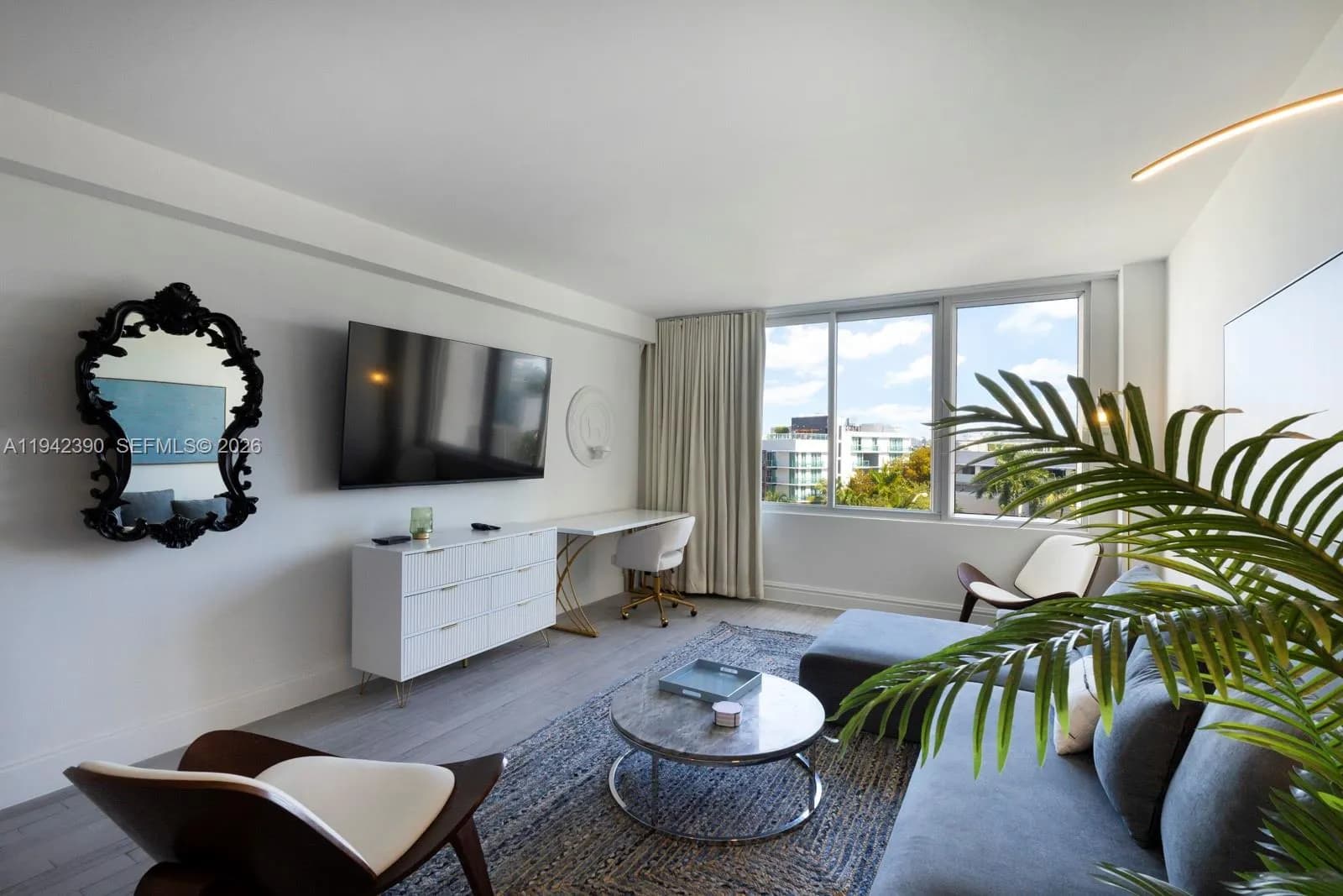 1 bedroom 1 bath for sale at 1100 West Ave # 509, Miami Beach FL 33139