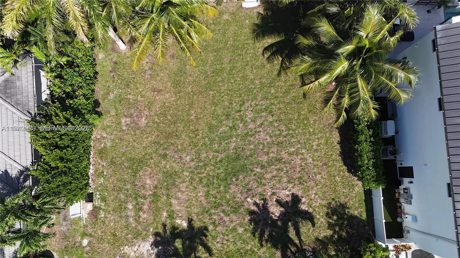 2511 NE 48th Ct, Lighthouse Point FL 33064