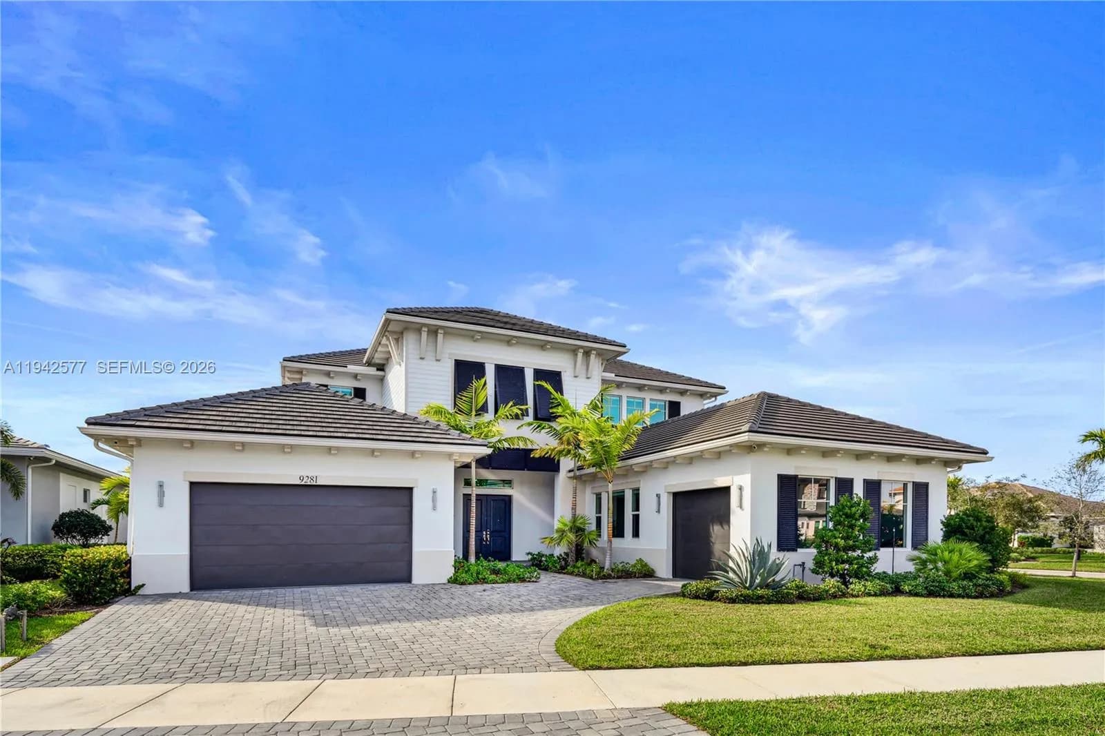 5 bedroom 6 bath for sale at 9281 Coral Isles Cir, Palm Beach Gardens FL 33412