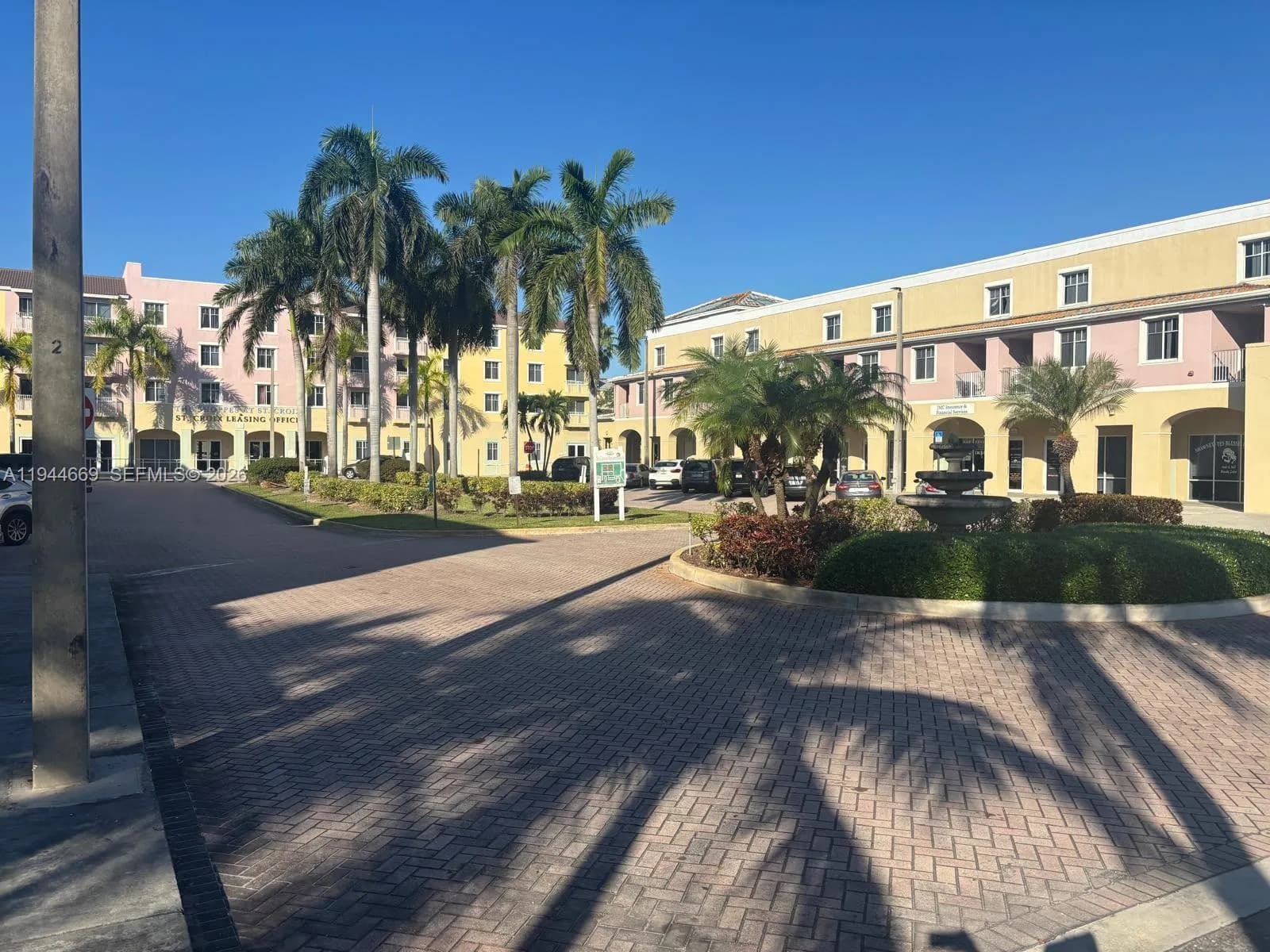 for sale at 3401 N State Road 7 # 4060, Lauderdale Lakes FL 33319