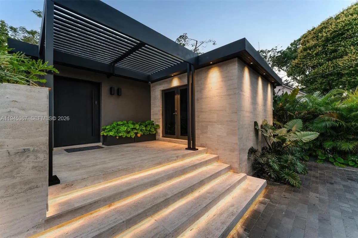 3522 William Avenue, Miami FL 33133